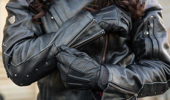 ultimate-buyers-guide-motorcycle-gloves-rsd-barfly